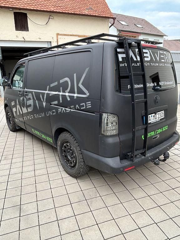 Używany VW Transporter 84 KM (61 kW) 2007 Czarny Van