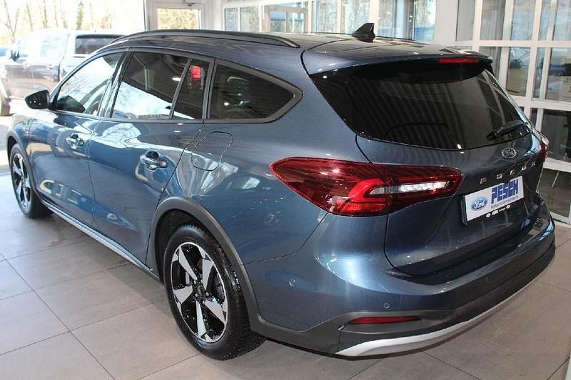 Gebraucht Ford Focus Active X 155 PS (114 kW) 2025 Blau Limousine