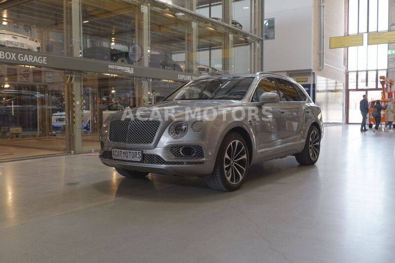 Silber Gebraucht 2016 Bentley Bentayga SUV | 89.900 € - Bild 1/4