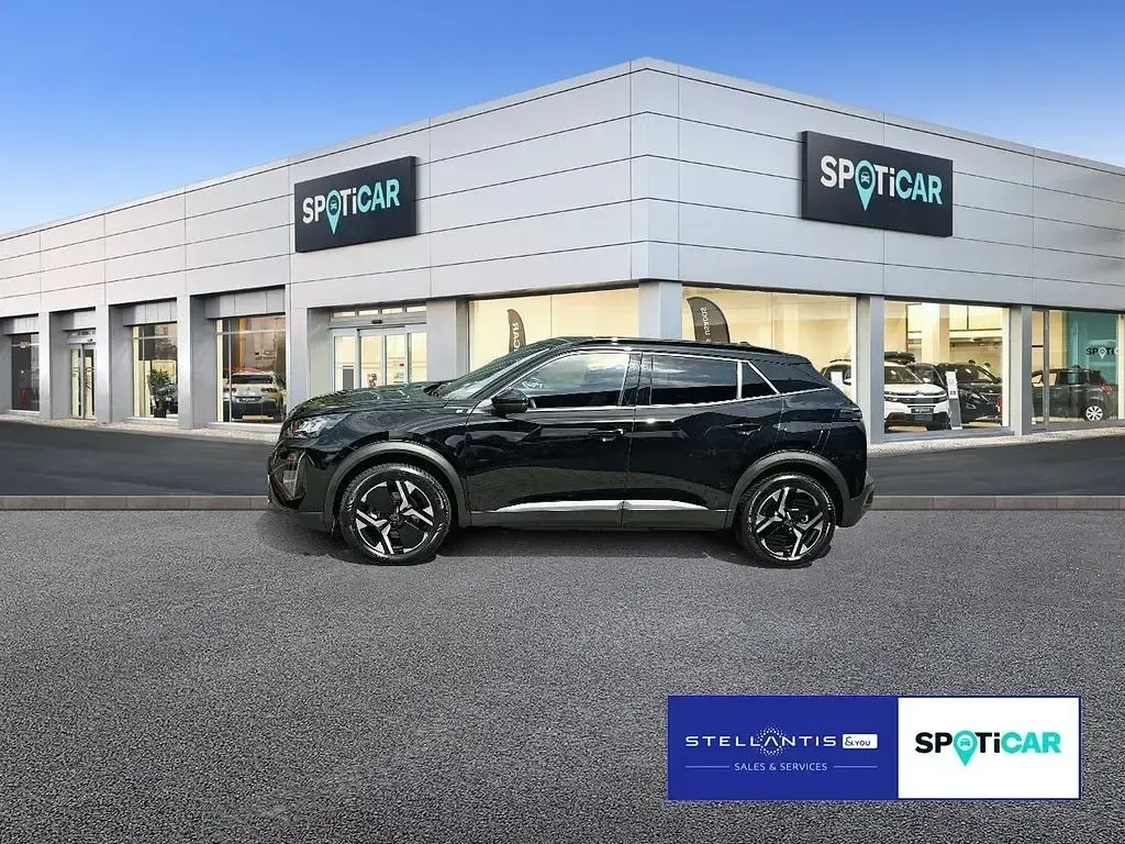 Gebraucht Peugeot e-2008 Allure 114 kW (156 PS) 2024 Schwarz SUV