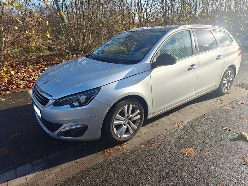 Silber Gebraucht 2017 Peugeot 308 Active Kombi | 6.900 € (Superpreis) - Bild 1/4