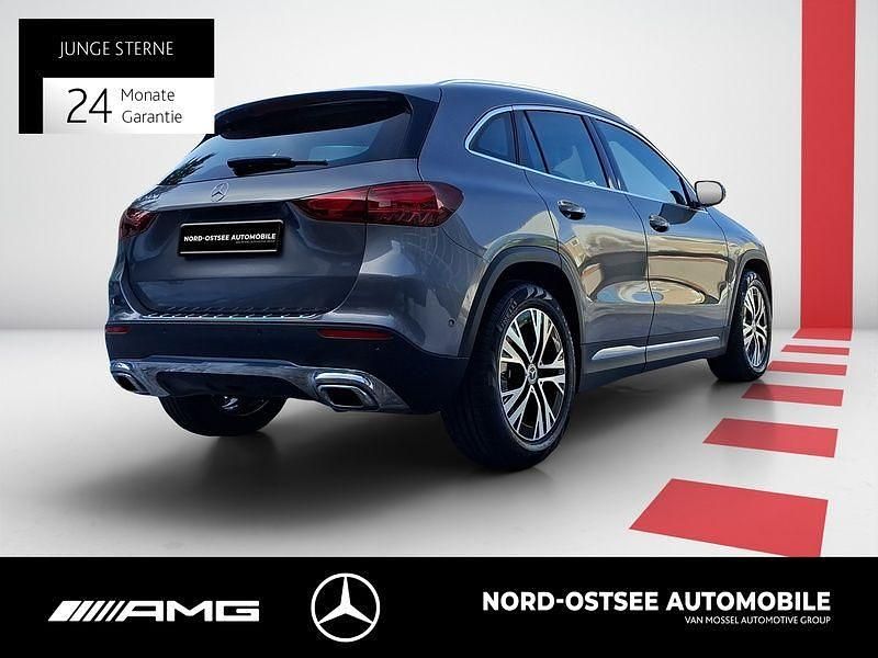 Gebraucht Mercedes GLA200 Progressive 150 PS (110 kW) 2025 Metalliclack mountaingrau SUV