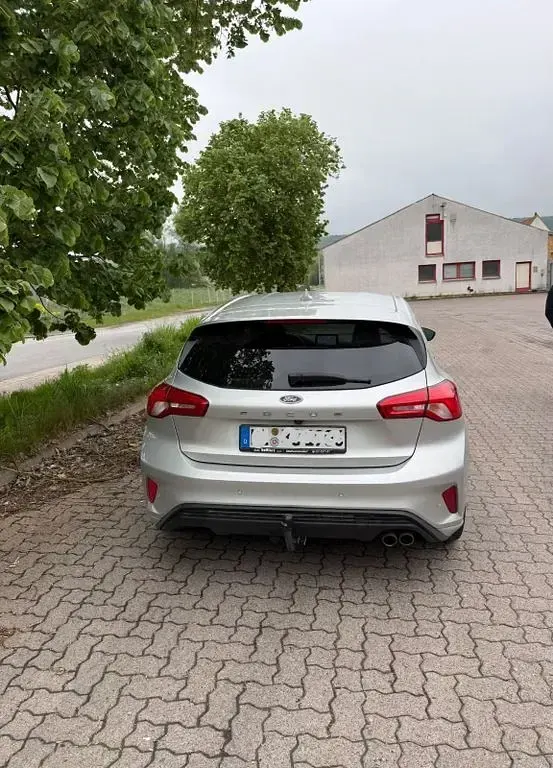 Occasion Ford Focus ST-Line 125 ch (91 kW) 2022 Argent Berline