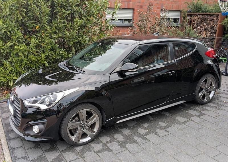 Schwarz Gebraucht 2014 Hyundai Veloster Premium Kleinwagen | 9.999 € (Fairer Preis) - Bild 1/4