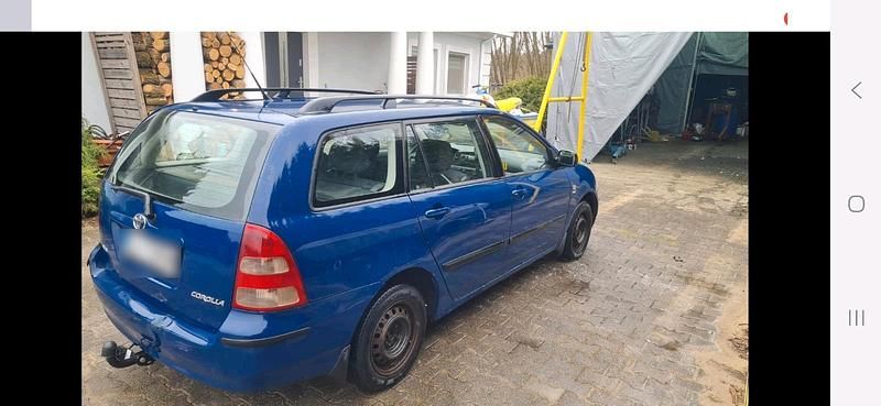 Gebraucht Toyota Corolla 90 PS (66 kW) 2003 Blau Kombi
