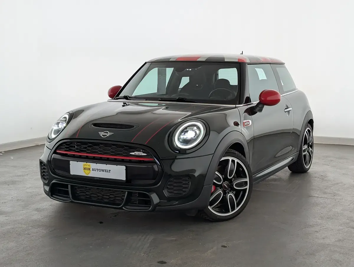 Gebraucht Mini John Cooper Works 231 PS (169 kW) 2019 Kleinwagen