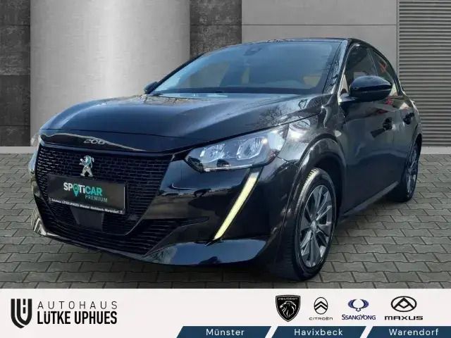 Schwarz Gebraucht 2021 Peugeot e-208 Active Kleinwagen | 14.990 € (Fairer Preis) - Bild 1/4