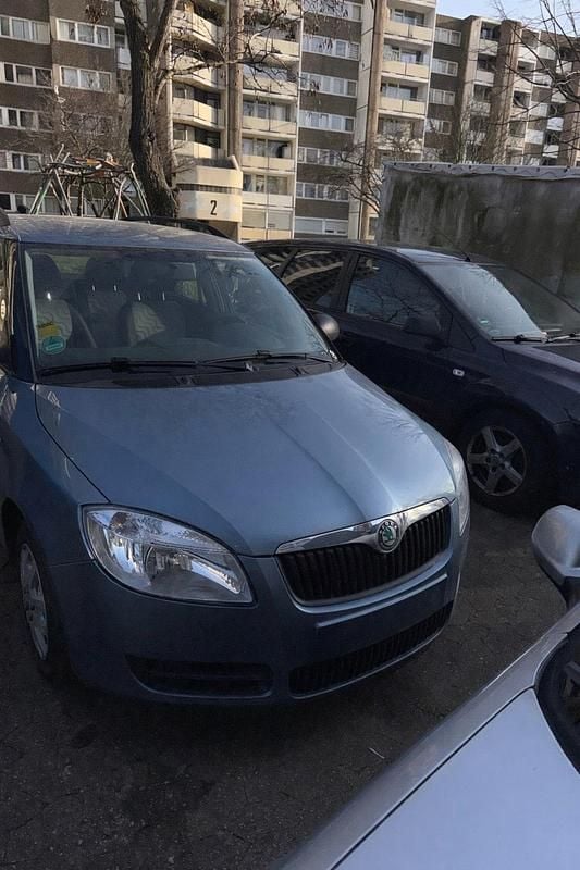 Grau Gebraucht 2009 Skoda Fabia Kombi | 1.299 € (Superpreis) - Bild 1/4