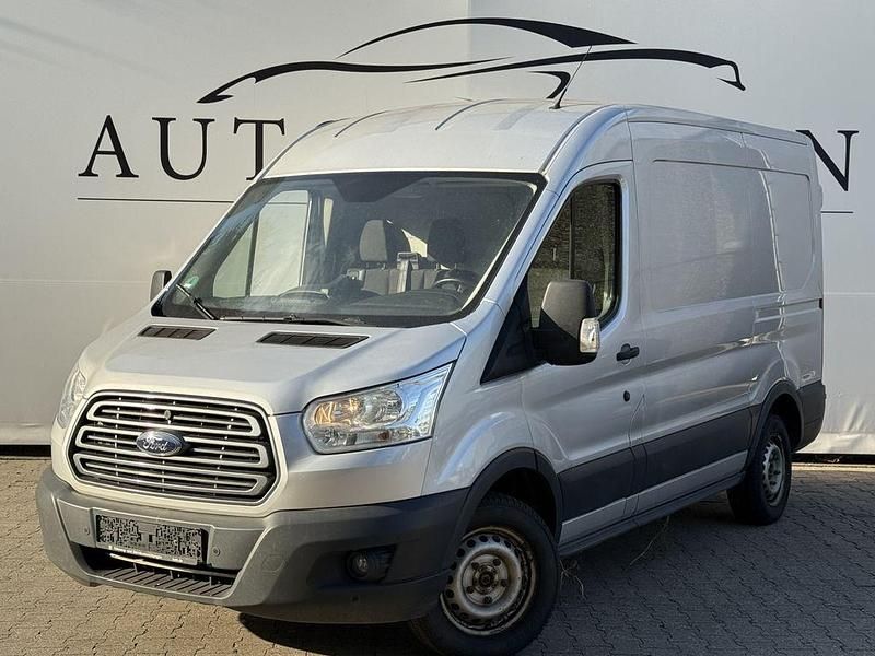 Polarsilber metallic Gebraucht 2018 Ford Transit Trend Van / Kleinbus | 11.600 € (Superpreis) - Bild 1/3