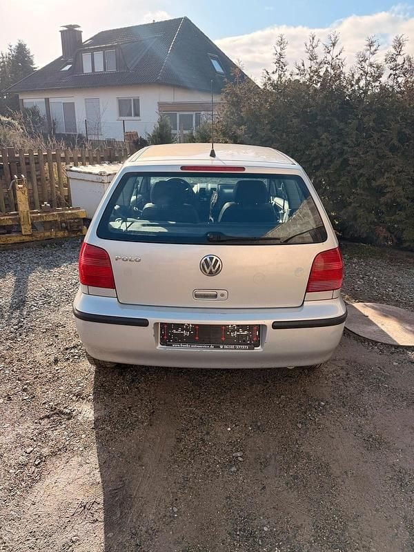 Gebraucht VW Polo 80 PS (58 kW) 2002 Silber Kleinwagen