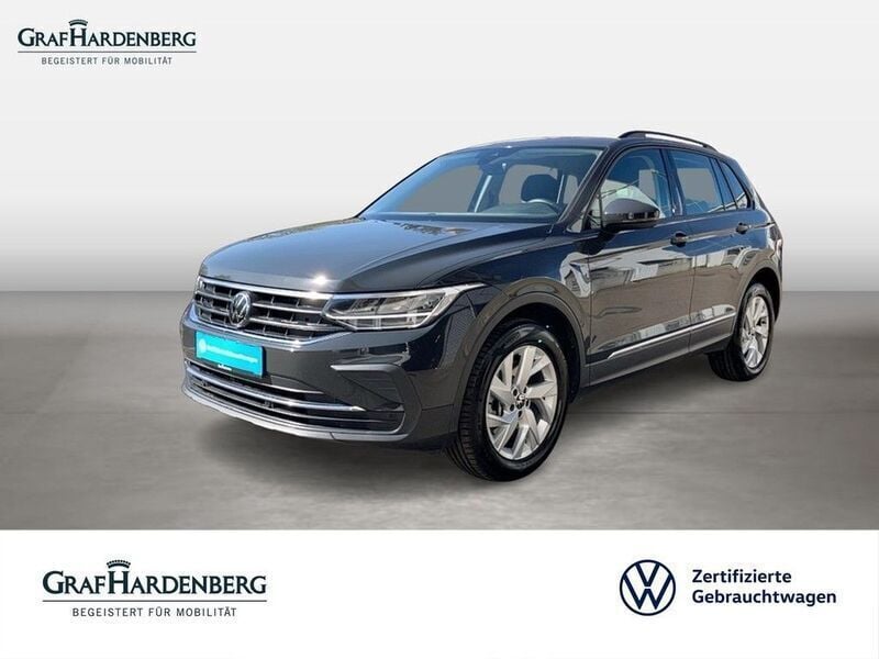 Grau Gebraucht 2022 VW Tiguan Life SUV | 31.444 € (Superpreis) - Bild 1/3