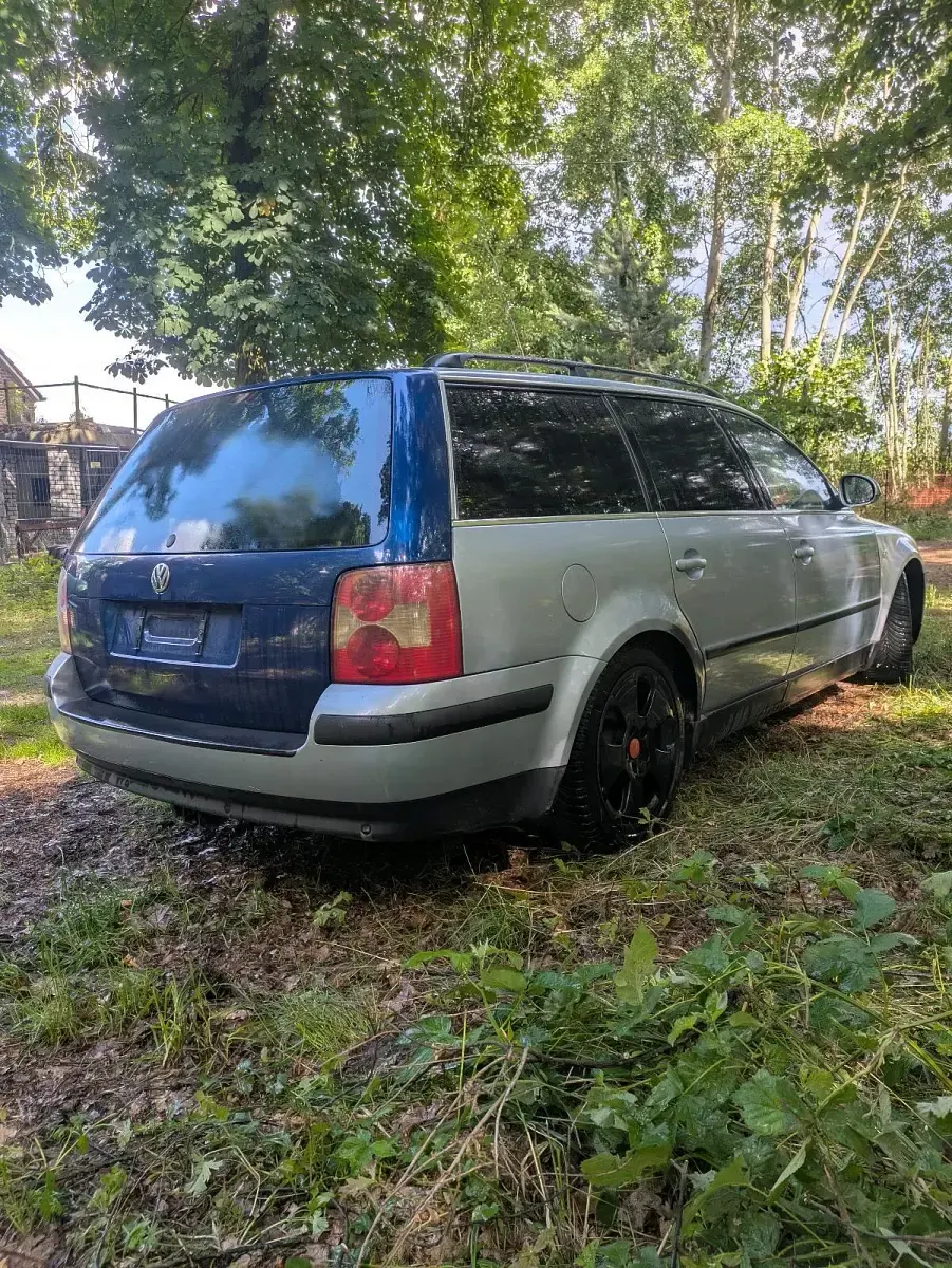 Gebraucht VW Passat 131 PS (96 kW) 2004 Silber Kombi
