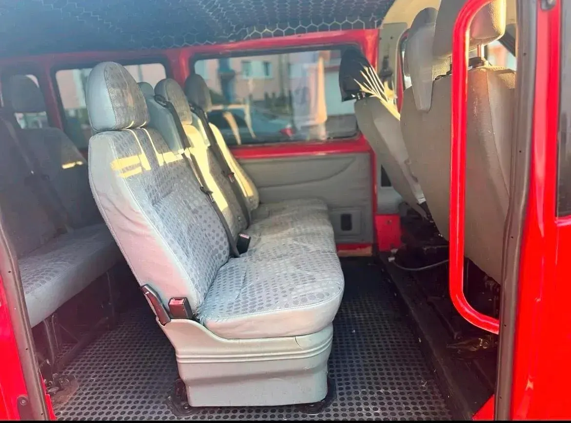 Gebraucht Ford Transit 110 PS (80 kW) 2012 Rot Van