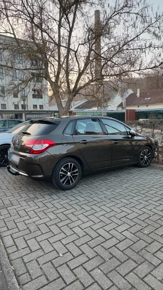 Gebraucht Citroën C4 116 PS (85 kW) 2013 Braun Kombi