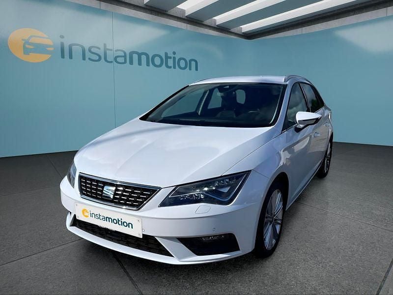 Weiß Gebraucht 2020 Seat Leon ST Kombi | 14.399 € (Superpreis) - Bild 1/4