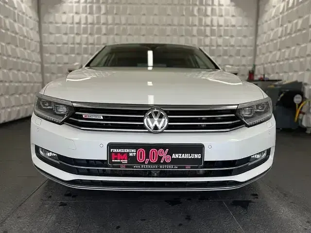 Gebraucht VW Passat Highline 239 PS (175 kW) 2016 Weiß Kombi