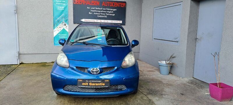 Blau Gebraucht 2009 Toyota Aygo Kleinwagen | 2.899 € (Fairer Preis) - Bild 1/4
