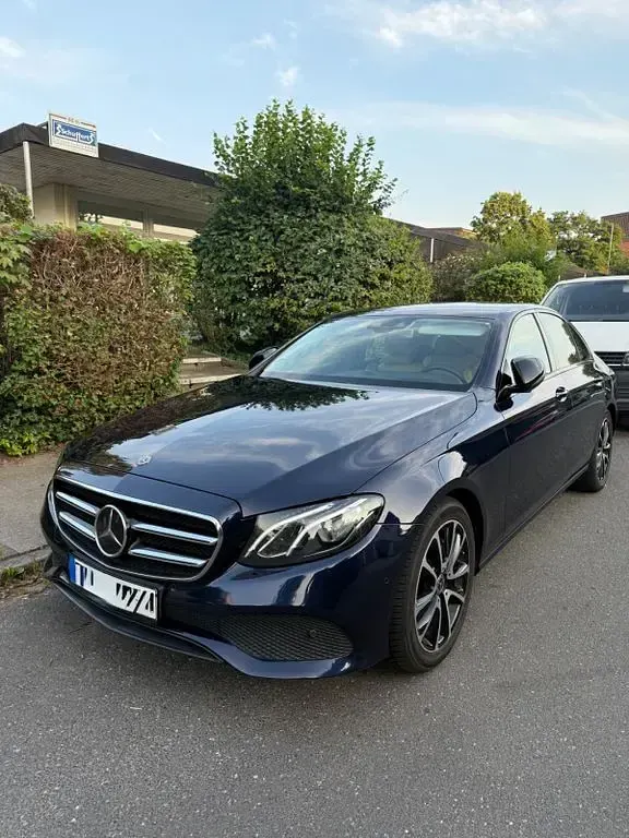 Gebraucht Mercedes 220 194 PS (142 kW) 2017 Blau Limousine