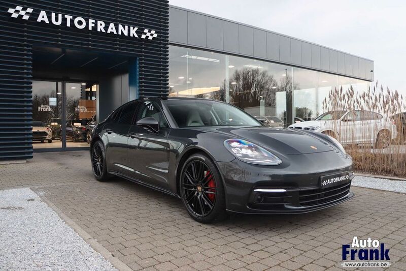 Grau Gebraucht 2017 Porsche Panamera 4 Limousine | 49.950 € (Teuer) - Bild 1/4