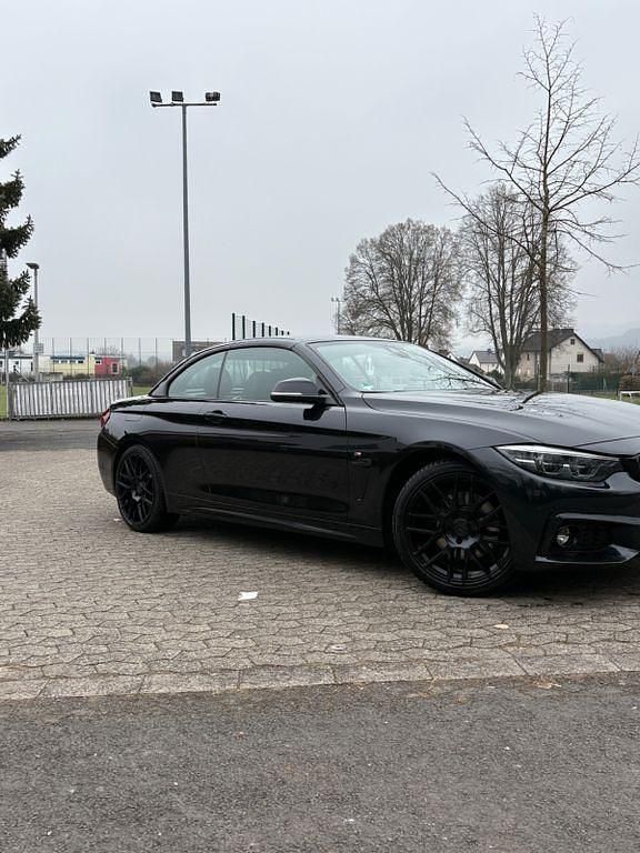 Gebraucht BMW 430 Cabriolet M Sport 252 PS (185 kW) 2019 Schwarz Cabrio