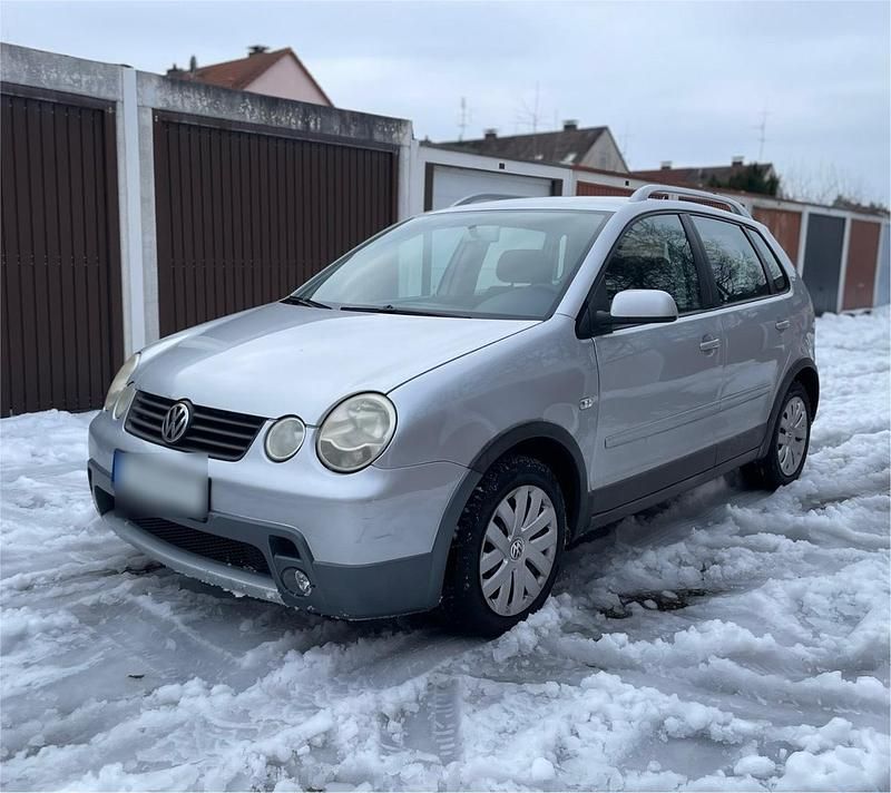 Gebraucht VW Polo Cross 75 PS (55 kW) 2004 Silber Kleinwagen