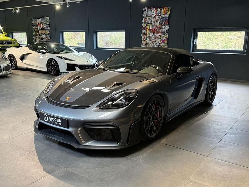 Grau Gebraucht 2024 Porsche 718 Spyder Cabrio | 178.900 € (Teuer) - Bild 1/4