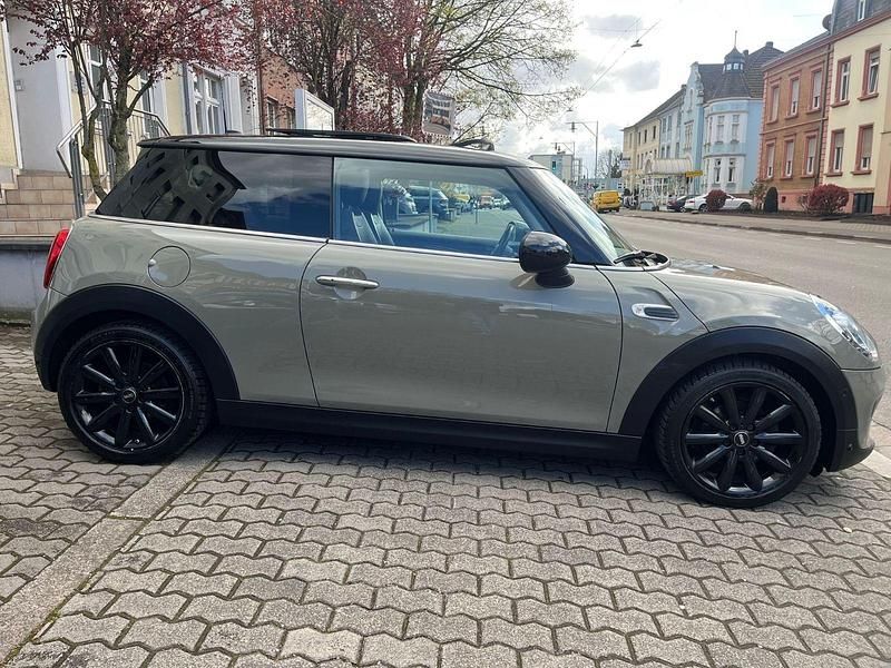 Gebraucht Mini Cooper 136 PS (100 kW) 2018 Grau Kleinwagen