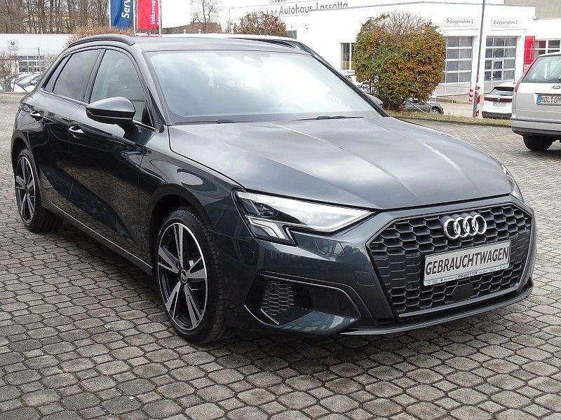 Gebraucht Audi A3 Advanced 150 PS (110 kW) 2021 Grau Limousine