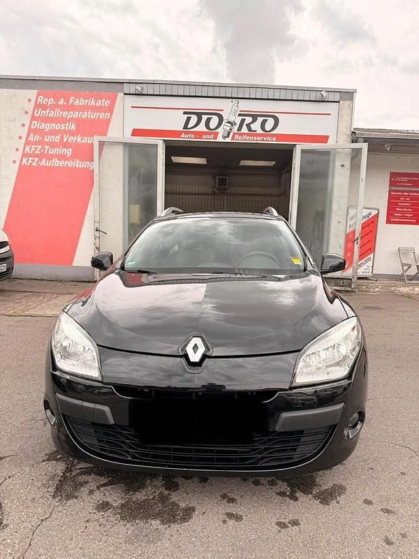 Gebraucht Renault Mégane III 110 PS (80 kW) 2009 Schwarz Kombi