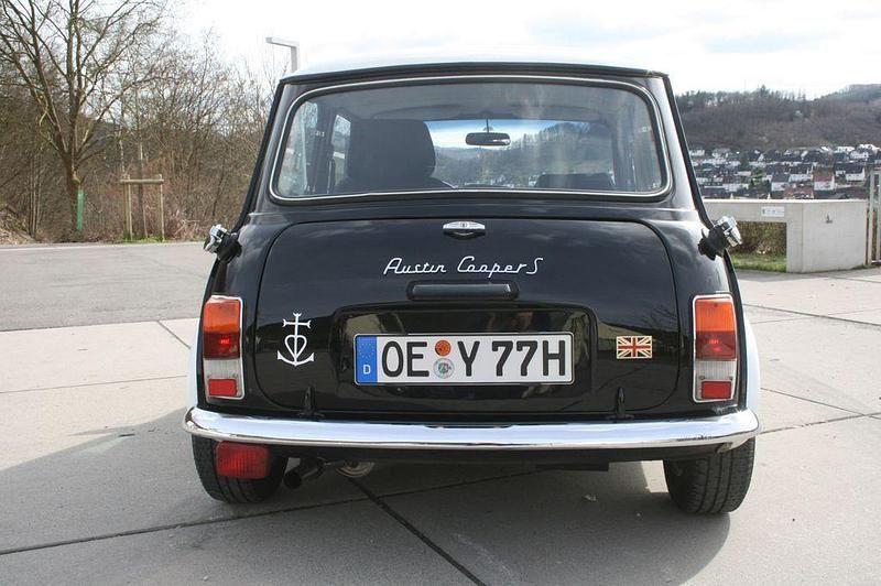 Usata Mini Cooper 72 CV (52 kW) 1991 Nero Utilitaria
