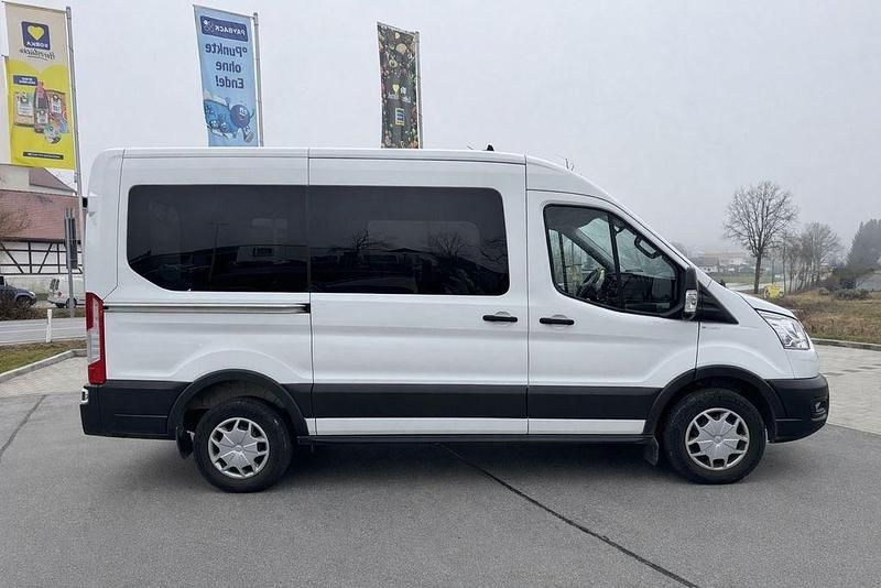 Gebraucht Ford Transit 170 PS (125 kW) 2022 Weiß Kombi