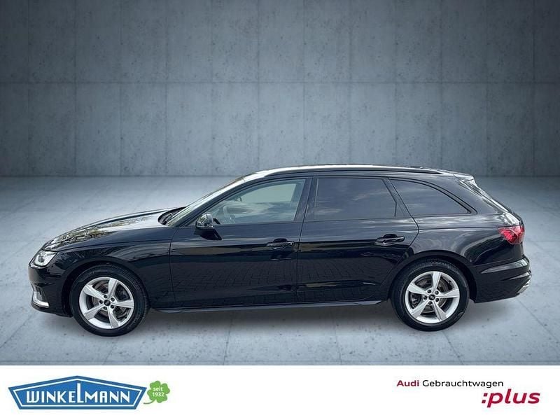 Second-hand Audi A4 Advanced Plus 163 CP (119 kW) 2023 Negru Break