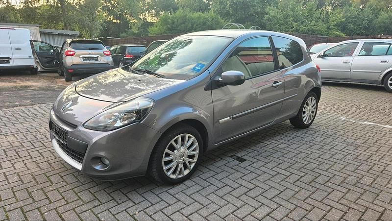 Grau Gebraucht 2009 Renault Clio III Kleinwagen | 1.400 € (Superpreis) - Bild 1/4