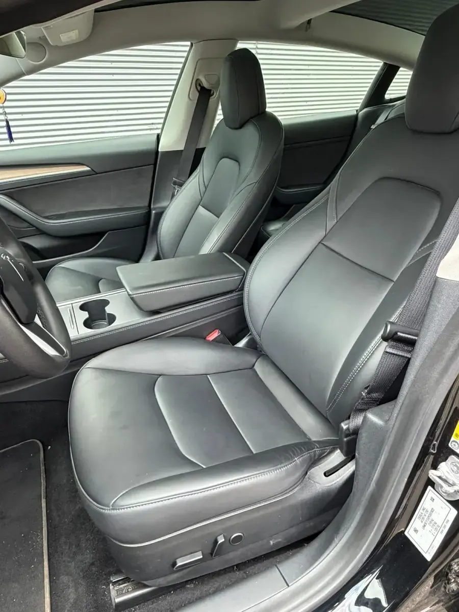 Gebraucht Tesla Model 3 239 kW (325 PS) 2022 Schwarz Limousine