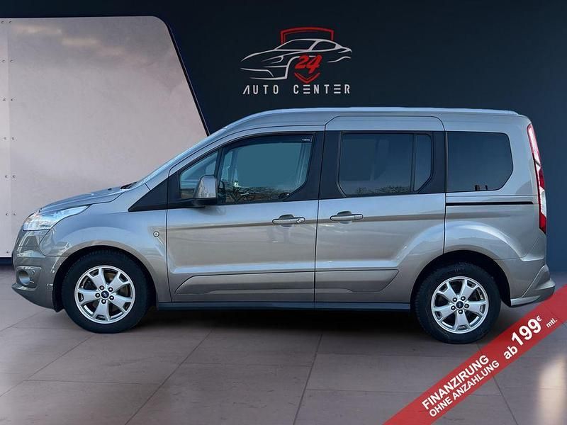 Gebraucht Ford Tourneo Titanium 101 PS (74 kW) 2017 Beige Van / Kleinbus