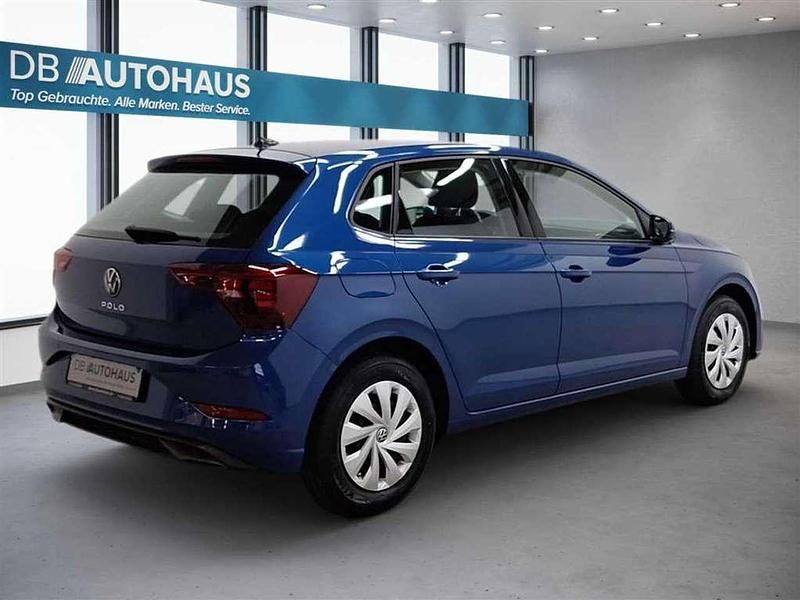 Gebraucht VW Polo Life 95 PS (69 kW) 2023 Blau Kleinwagen