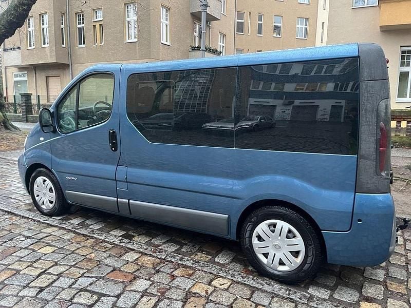 Gebraucht Renault Trafic Expression 135 PS (99 kW) 2004 Blau Van / Kleinbus