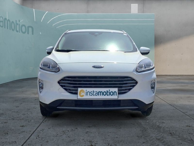 Gebraucht Ford Kuga Titanium 120 PS (88 kW) 2024 Weiß SUV