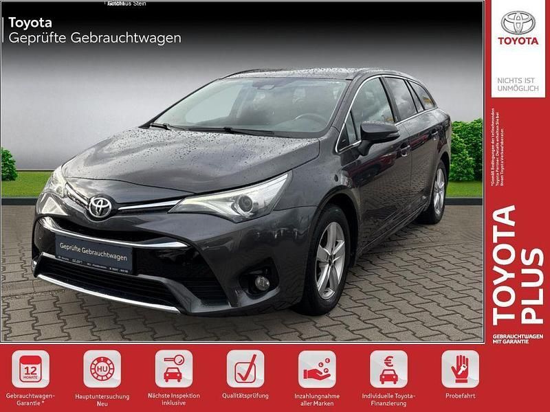Marlingrau metallic Gebraucht 2018 Toyota Avensis Team Kombi | 17.670 € (Fairer Preis) - Bild 1/4