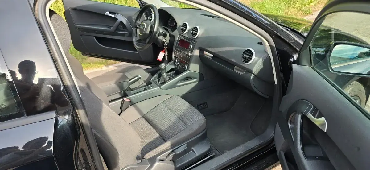 Gebraucht Audi A3 125 PS (91 kW) 2012 Schwarz Kleinwagen