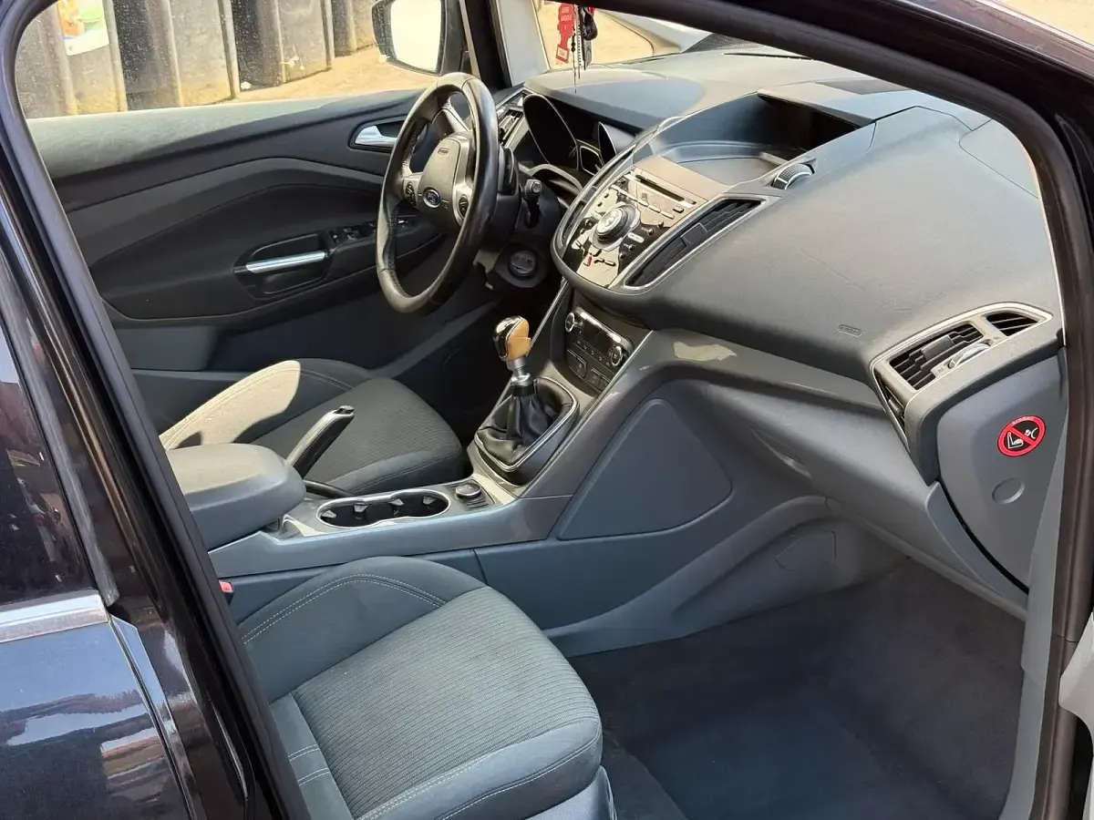 Gebraucht Ford Grand C-Max 140 PS (102 kW) 2013 Schwarz Van / Kleinbus