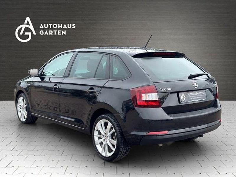 Gebraucht Skoda Rapid 140 PS (102 kW) 2019 Schwarz Kleinwagen