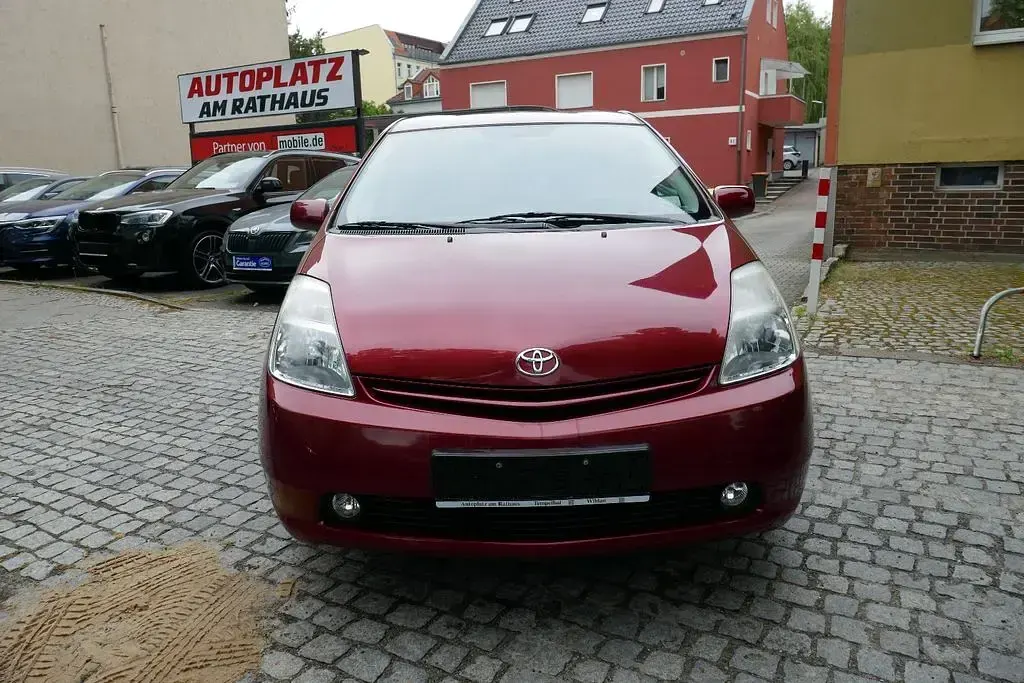 Używany Toyota Prius Sol 77 KM (56 kW) 2005 Czerwony Hatchback