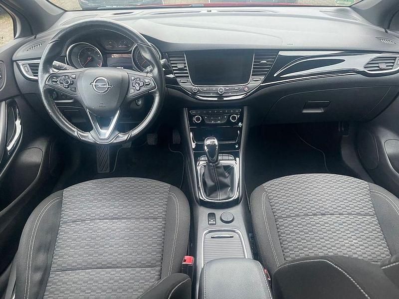 Gebraucht Opel Astra Dynamic 150 PS (110 kW) 2019 Rot Limousine