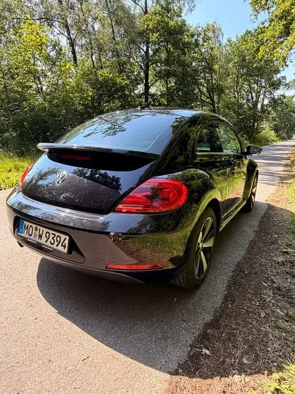 Gebraucht VW Beetle 105 PS (77 kW) 2015 Schwarz Kleinwagen