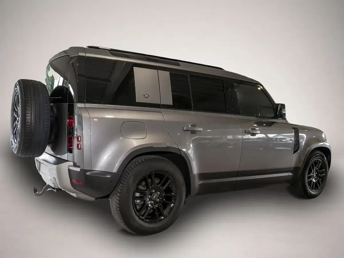 Gebraucht Land Rover Defender S 200 PS (147 kW) 2024 Grau SUV