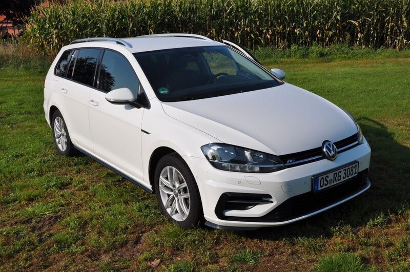Weiß Gebraucht 2017 VW Golf VII Highline Kombi | 12.900 € (Fairer Preis) - Bild 1/4