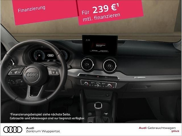 Mythosschwarz metallic Gebraucht 2025 Audi Q2 Advanced Plus SUV | 29.490 € (Fairer Preis) - Bild 1/3