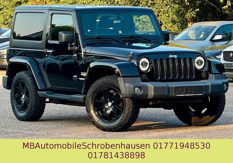 Schwarz Gebraucht 2011 Jeep Wrangler Unlimited Sahara SUV | 24.999 € (Fairer Preis) - Bild 1/3