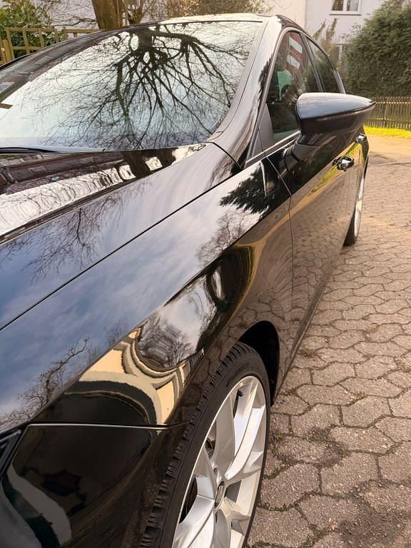 Gebraucht Seat Leon FR 179 PS (131 kW) 2018 Schwarz Limousine